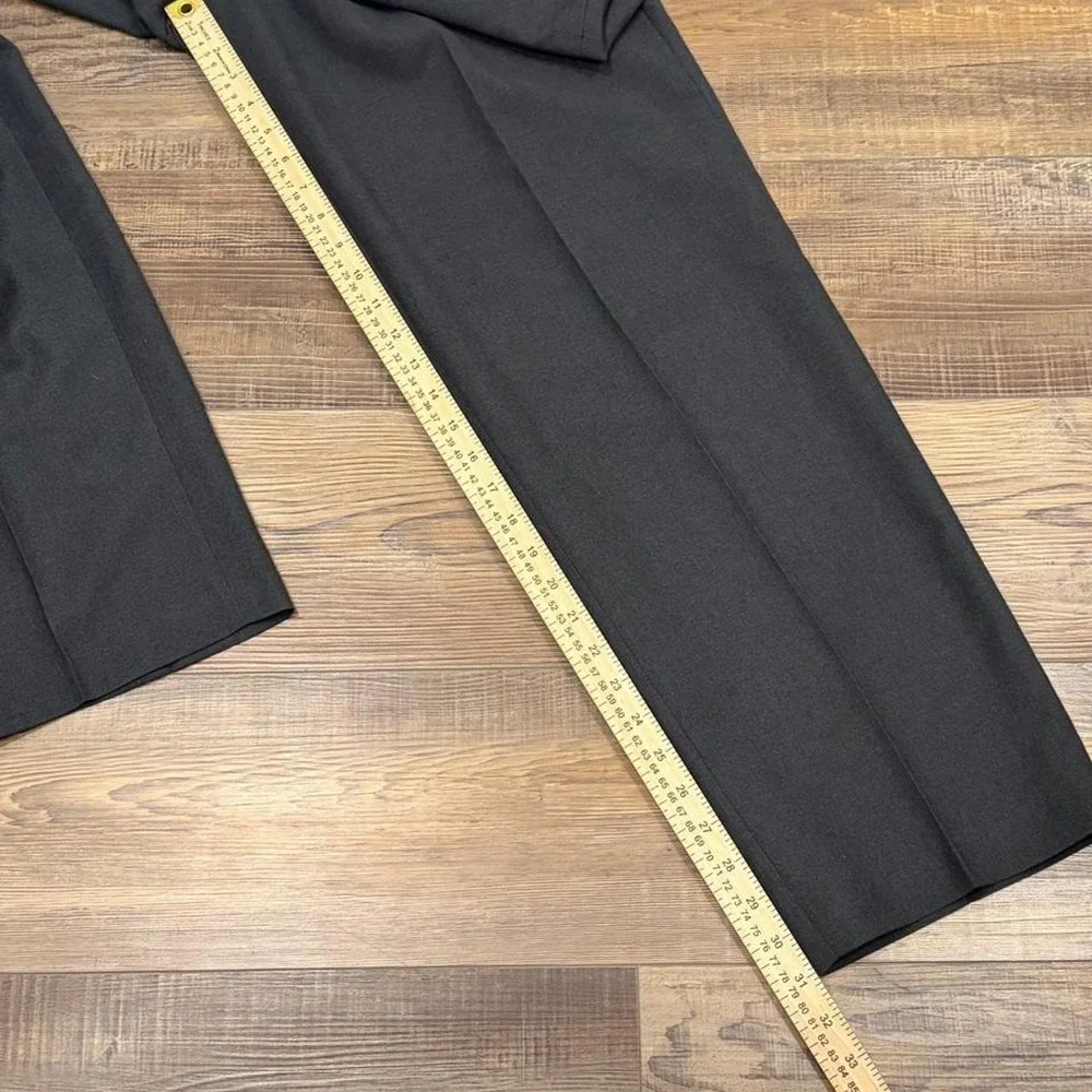 'Levi's Travelers vintage men's straight leg gray dress pants 36x31